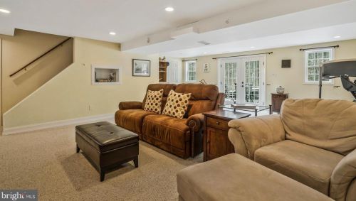 7619 Highland St, Springfield VA  22150-3934 exterior