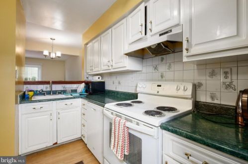 2923 Hickory Leaf Way, Silver Spring MD 20904-6701 exterior