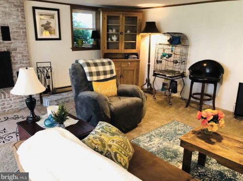 17 Friendship Ct, Charles Town WV 25414-5058 exterior