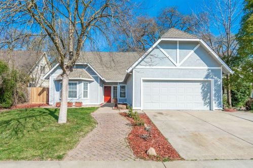 9345 Newington Way, Elk Grove, CA 95758-4438