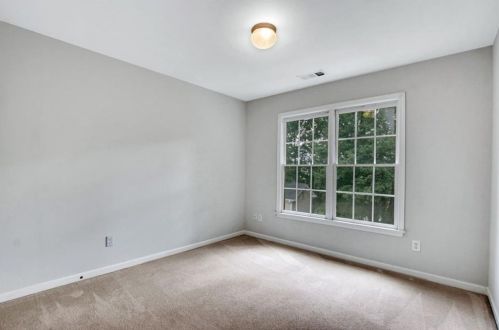 179 Bowen Cir, Atlanta GA  30315-2602 exterior