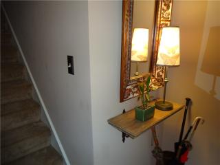 1103 Cumberland Ct, Smyrna GA  30080-8655 exterior