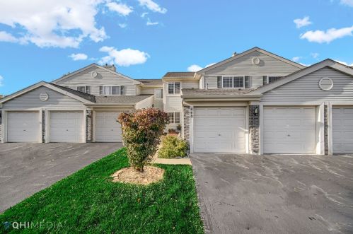 448 Fawn Ln, Palatine, IL 60074-2361