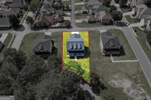 218 Monarch Village Way, Stockbridge GA  30281-7769 exterior