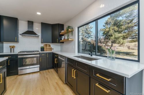 8263 Big Dry Creek Dr, Englewood CO  80112-2603 exterior