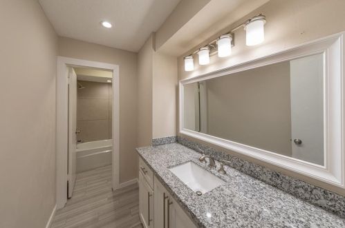 27270 Paula Ln, Conroe TX  77385-9089 exterior