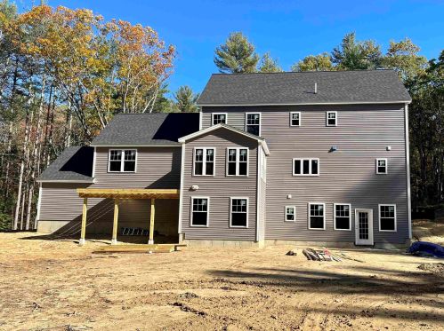 2 Federal Hill Rd, Hollis, NH 03049-6300