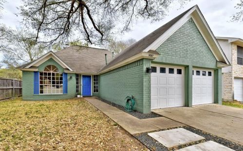 900 Angleton Cv, Austin, TX 78748-2344