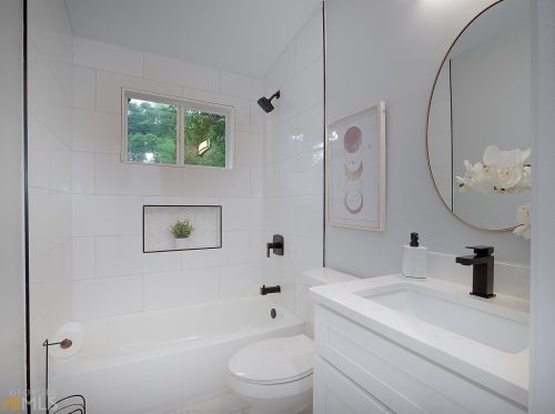2114 Drew Vly Rd, Atlanta GA  30319-3918 exterior