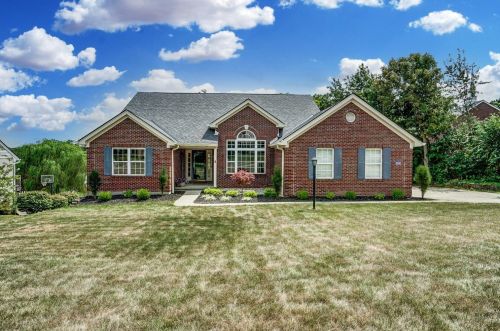 4530 Hampton Pointe Dr, Cincinnati, OH 45248-1534