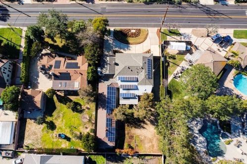 1191 Skyline Dr, Santa Ana CA 92705-3217 exterior