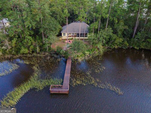 86 Lighthouse Way, Woodbine, GA 31569-4080