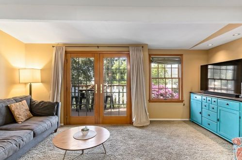 2930 Adams St, Glendale CA 91206-3422 exterior