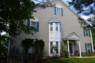 6 Beacon Ct, Holmdel Village, NJ 07733-2729