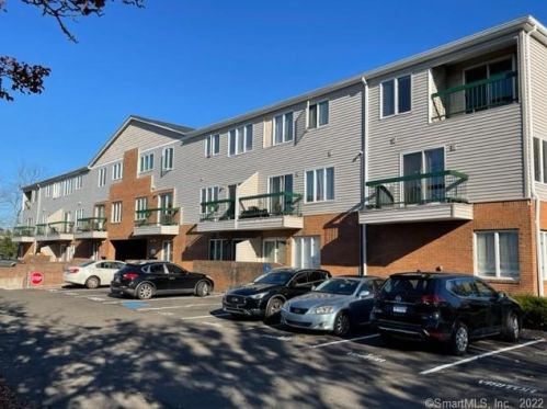 219 Broad St, Meriden CT  06450-6501 exterior