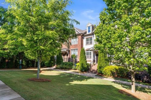 2257 Lavista Ct, Atlanta, GA 30324-3769