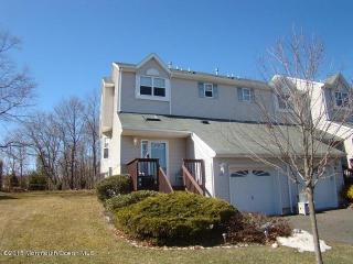429 Lexington Ave, Wall Township NJ  07753-3784 exterior