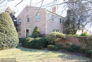 9201 Bailey Ln, Fairfax, VA 22031-1903