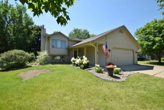 1050 Savannah Rd, Saint Paul, MN 55123-1523