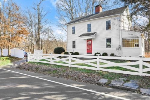 340 Newtown Ave, Norwalk CT  06851-2533 exterior