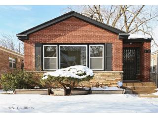 8134 Jeffery Blvd, Chicago, IL 60617-1039