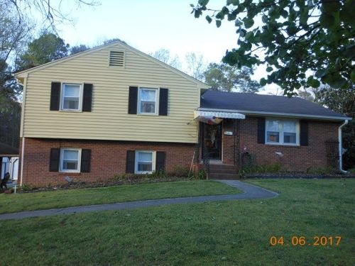 116 Guy Ave, Crewe, VA 23930-1302