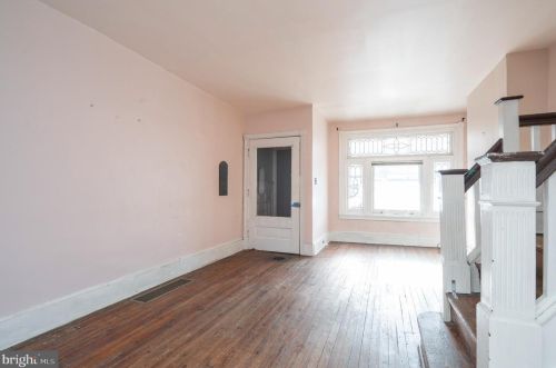 5247 Locust St, Philadelphia PA  19139-4020 exterior