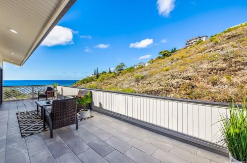 5197 Poola St, Honolulu HI  96821-1534 exterior