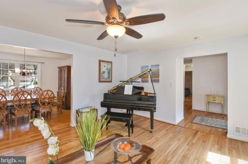 1800 Cullen Dr, Silver Spring MD 20905-4428 exterior