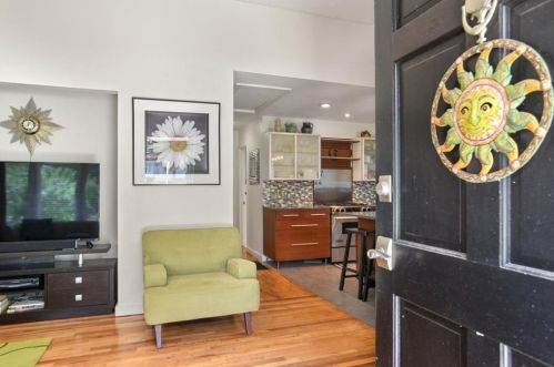 2056 Arlington Ave, Atlanta GA  30324-4717 exterior