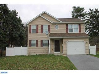 3443 Earl St, Reading, PA 19605-1918