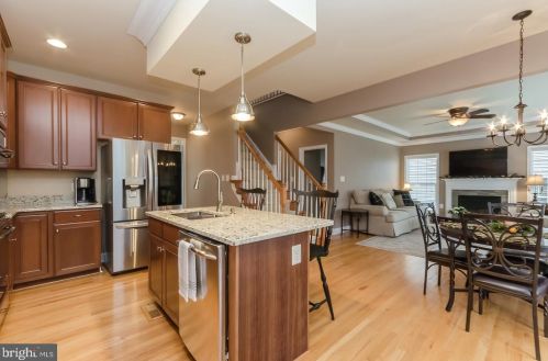 169 Colonial Dr, Charles Town WV 25414-4920 exterior