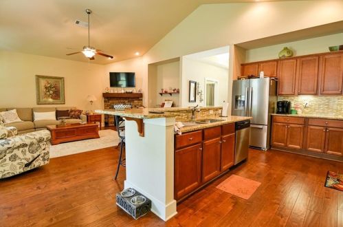 1578 Renaissance Dr, Conyers GA  30012-8024 exterior