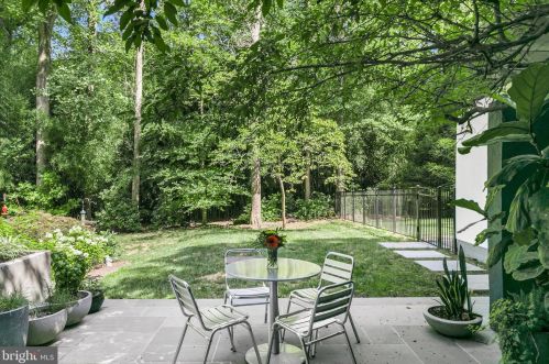 279 Ridgeview Rd, Princeton NJ  08540-7665 exterior