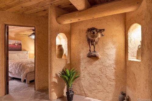 16002 64th Ave, Arvada CO  80007-7410 exterior