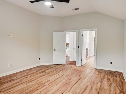 14712 Bescott Dr, Austin TX  78728-5730 exterior
