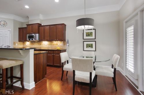 5579 High Point Ave, Atlanta GA  30342-0026 exterior