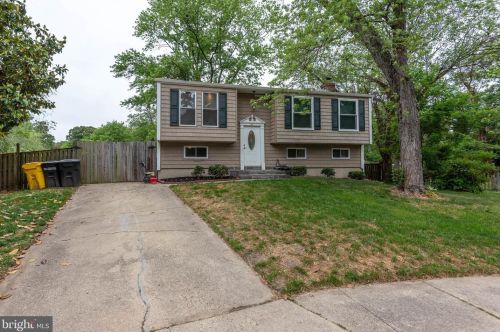 291 Laguna Cir, Severna Park, MD 21146-1360