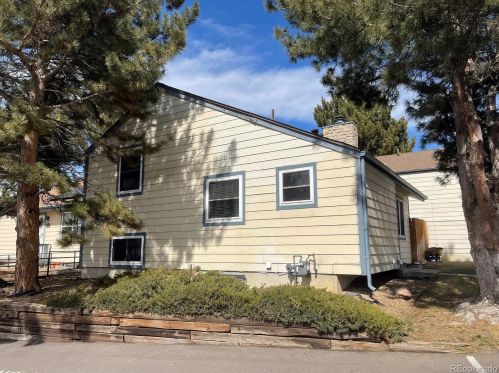 956 Zeno Way, Aurora CO  80017-3392 exterior