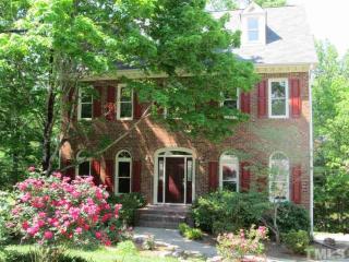 7 Pointe View Ct, Durham, NC 27713-9377