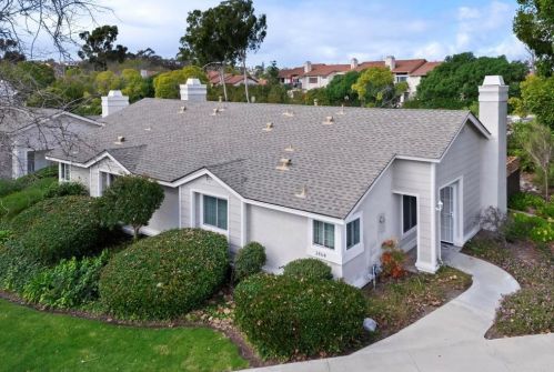 2864 Nantucket Ln, Carlsbad, CA 92010-6552