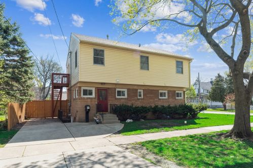37 Hale St, Palatine, IL 60067-6226