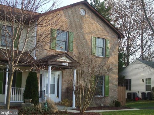256 Tall Oak Dr, Charles Town, WV 25414-5314