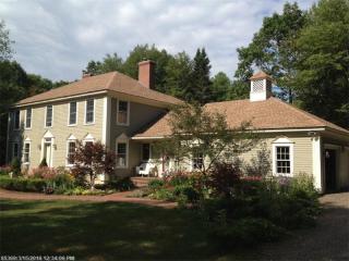 3 Becks Ln, Freeport, ME 04032-6251