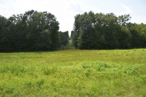 531 Elm St, Poulan, GA 31781-3731