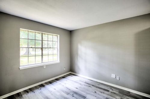 9196 White Oak Dr, Conroe TX  77384-4626 exterior