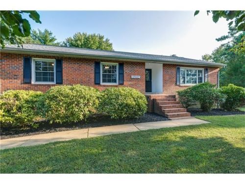 12047 Sunset Dr, Ashland, VA 23005-3010