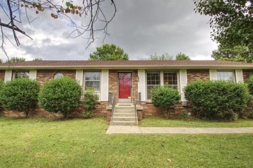 503 Terry Ln, Lebanon, TN 37087-3853