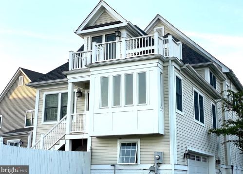 6 Hulse St, Trenton, NJ 08691-4146