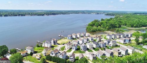 361 Marina Ave, Aberdeen MD  21001-4204 exterior